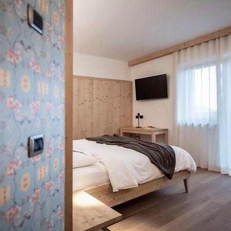 Hotel & Gasthof Zum Hirschen San Genesio Atesino Ngoại thất bức ảnh