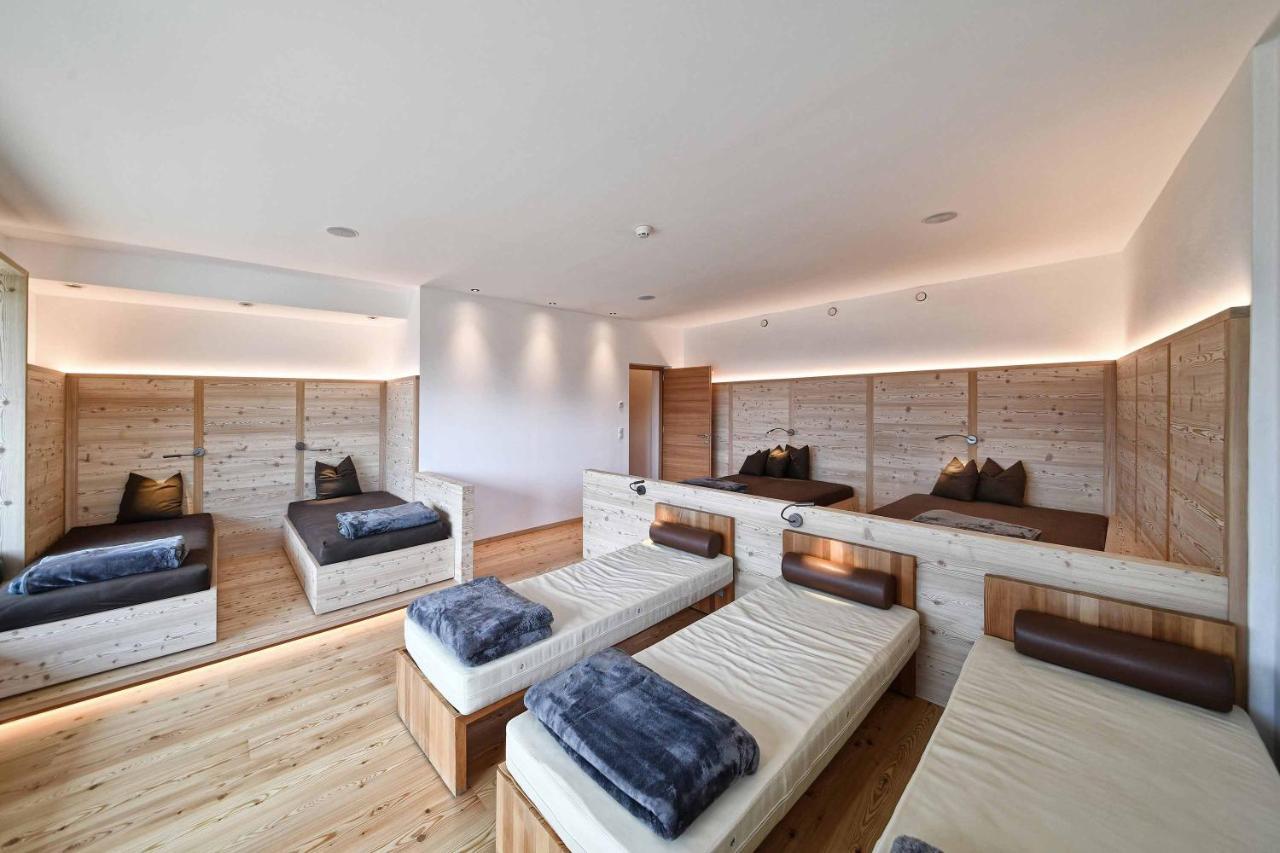 Hotel & Gasthof Zum Hirschen San Genesio Atesino Ngoại thất bức ảnh